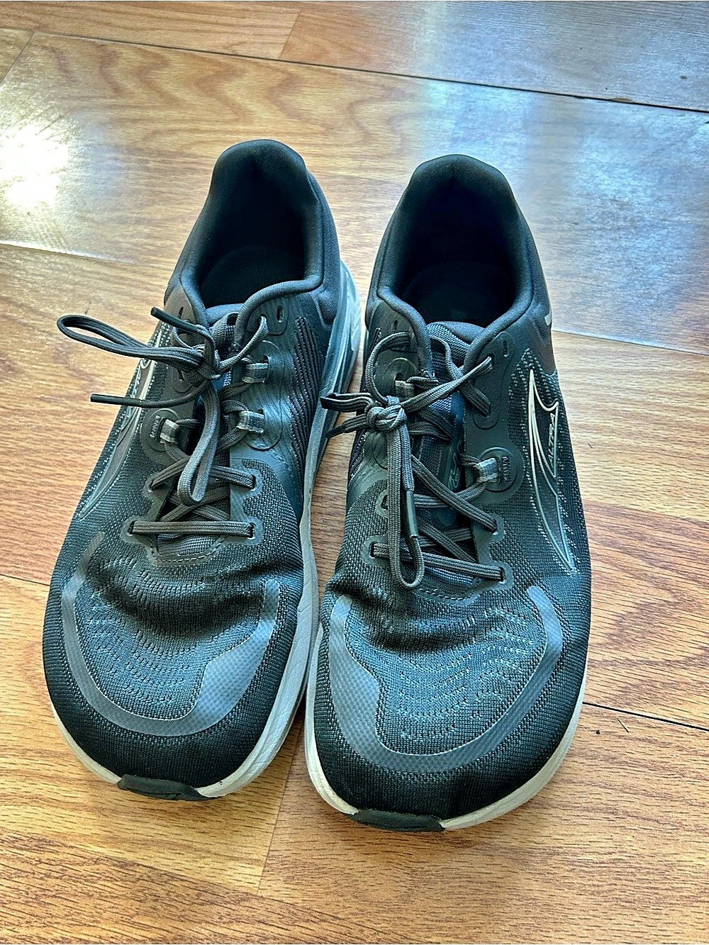 Brooks Ghost 15 Men's Athletic Shoes US 10 Fair